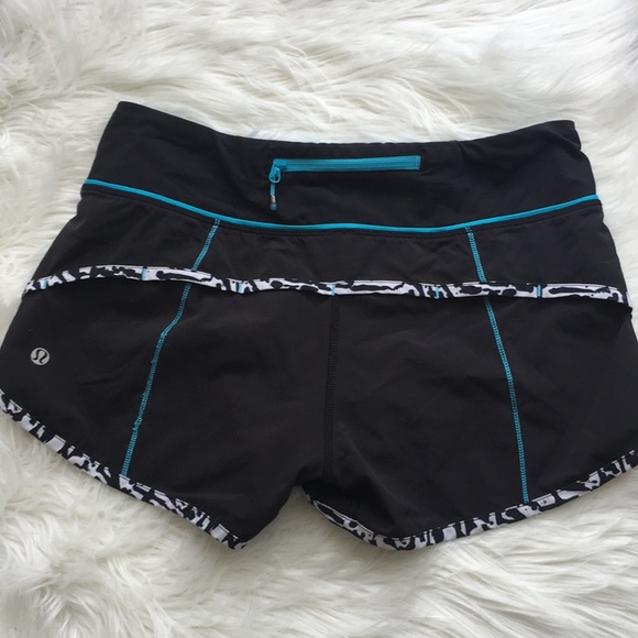 😍Lululemon black zebra/snow leopard trim speed - Picture 2 of 4